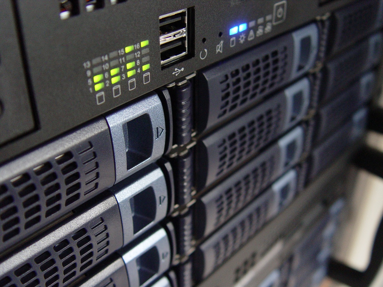 Cybercriminals target open FTP servers